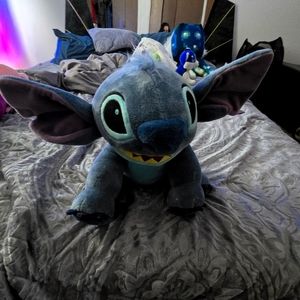 Build a bear "stitch"